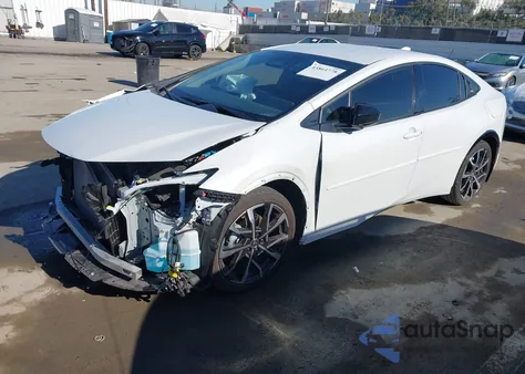 2025 Toyota Prius Plug-In Hybrid Xse z USA, uszkodzony, nr VIN JTDACACU7S3047057